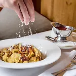 Hotel Imlauer & Braeu 4*