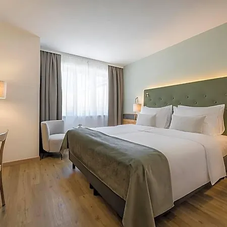 Imlauer & Braeu 4* Solnohrad