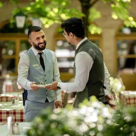 إملاوير آند براو